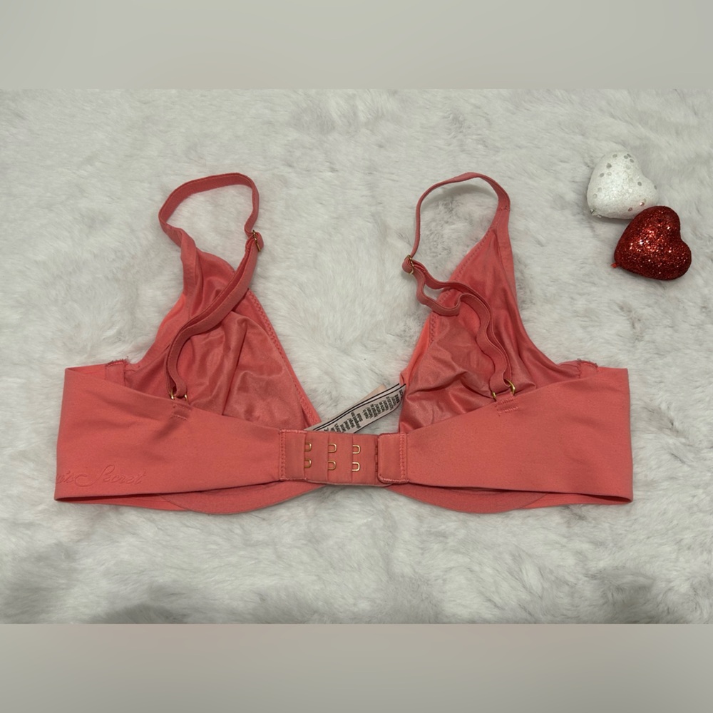 🎁Victoria secrets bra - Picture 2 of 2